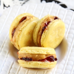 Photo cred: http://www.buzzfeed.com/vdlr/56-peanut-butter-and-jelly-recipes-44qs